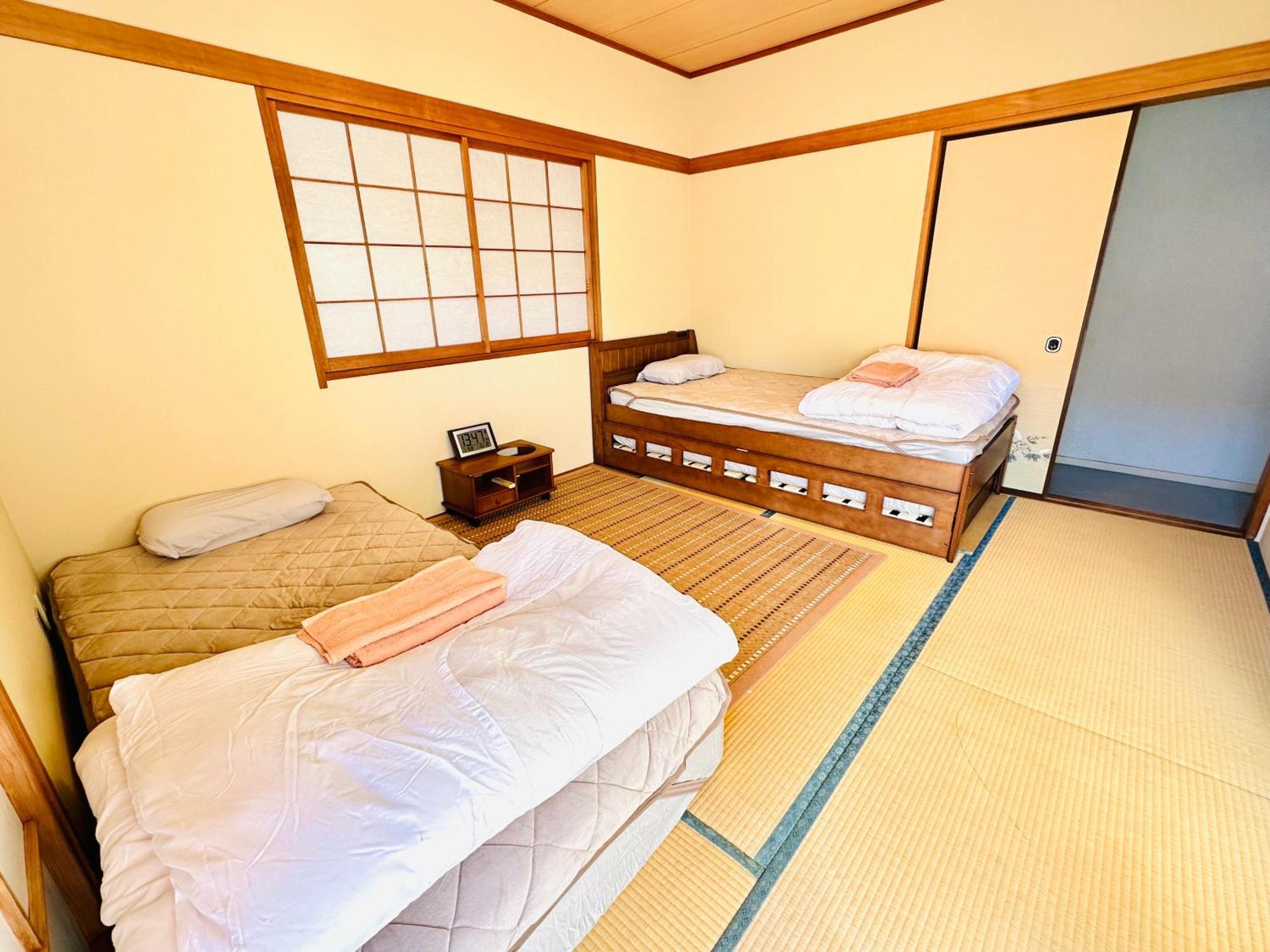 Nono Teru Narita Hostel Buitenkant foto